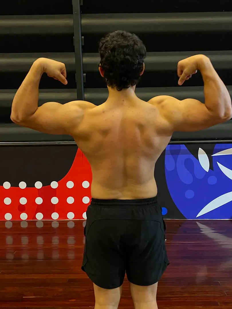 Resultado real de un atleta de Overlimit entrenando fuerza con el método