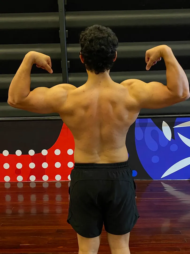 Resultado real de un atleta de Overlimit entrenando fuerza con el método