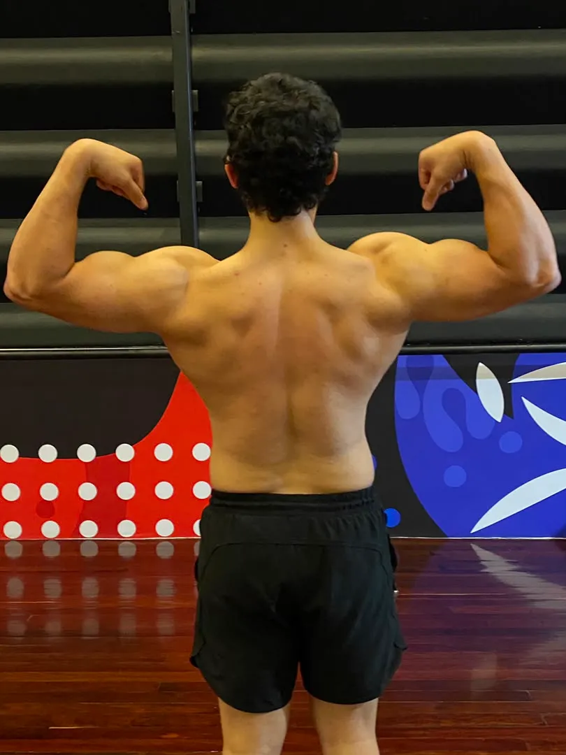 Resultado real de un atleta de Overlimit entrenando fuerza con el método